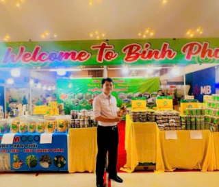 Mật ong sông bé tham gia xúc tiến tại Lào 2023 và Campuchia 2024